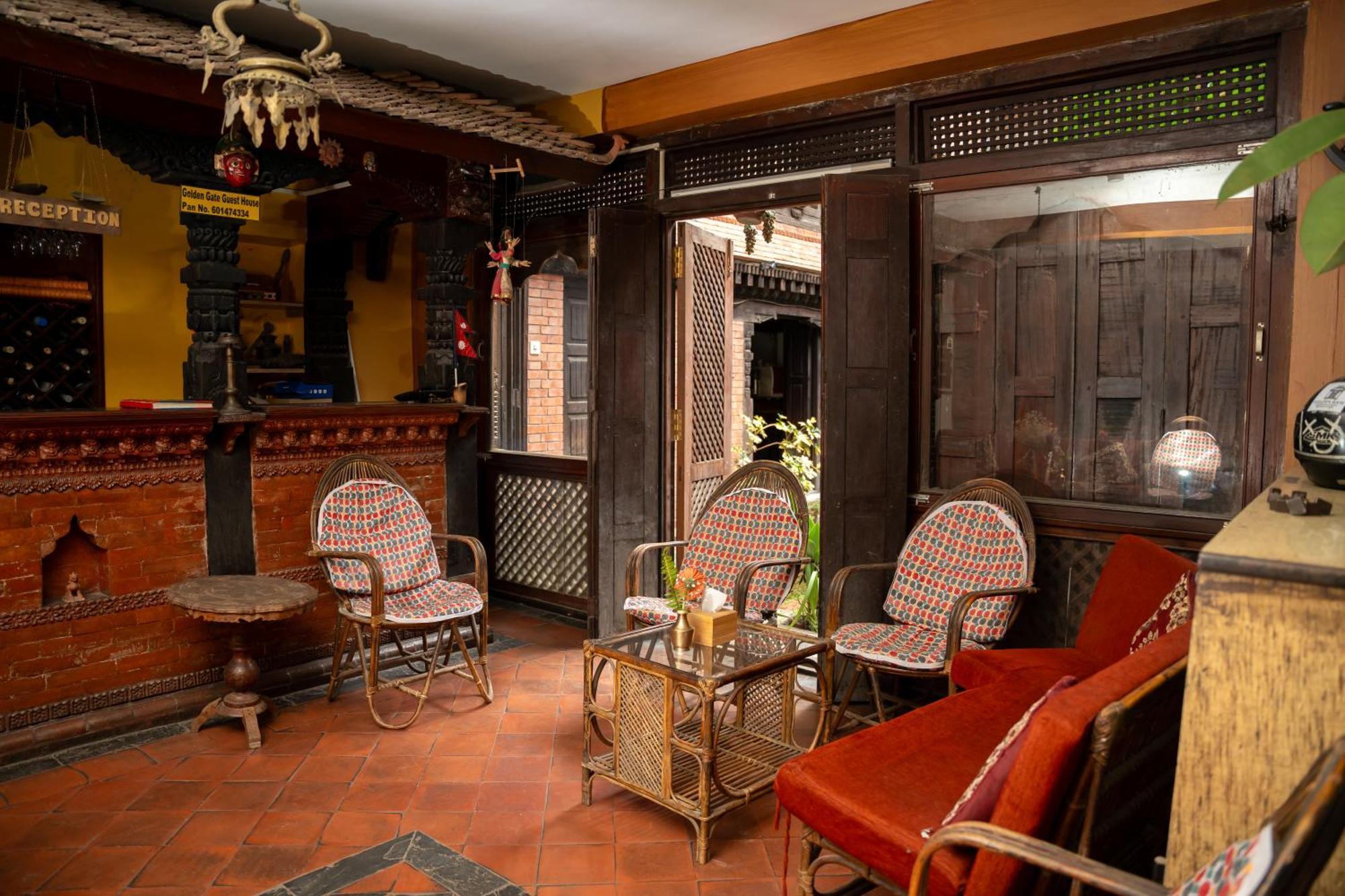 באקטפור Golden Gate Guest House מראה חיצוני תמונה