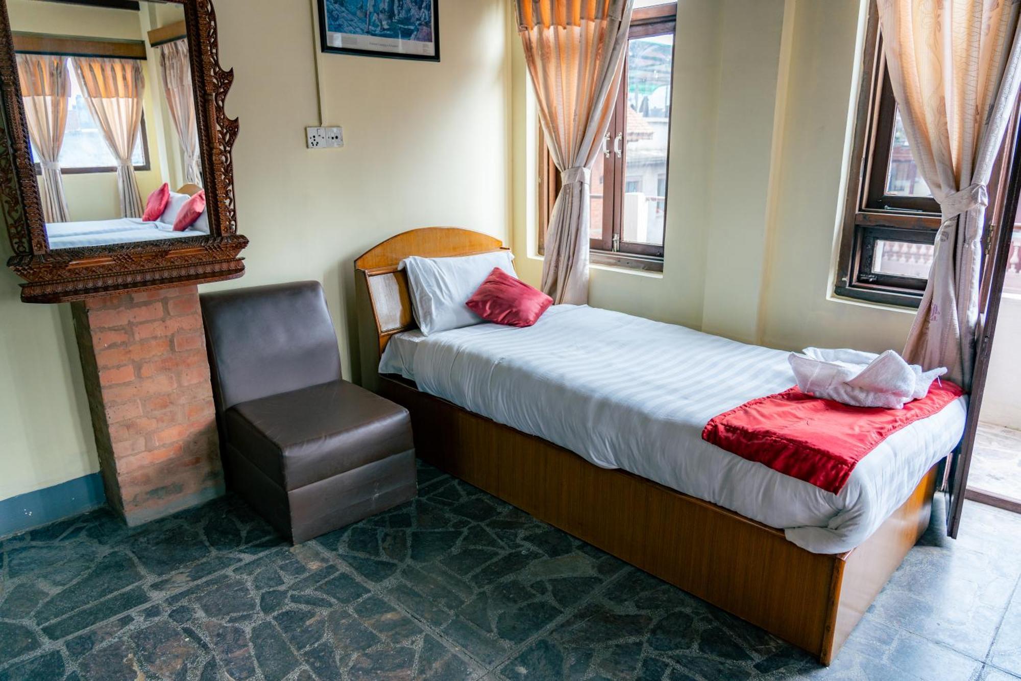 באקטפור Golden Gate Guest House מראה חיצוני תמונה