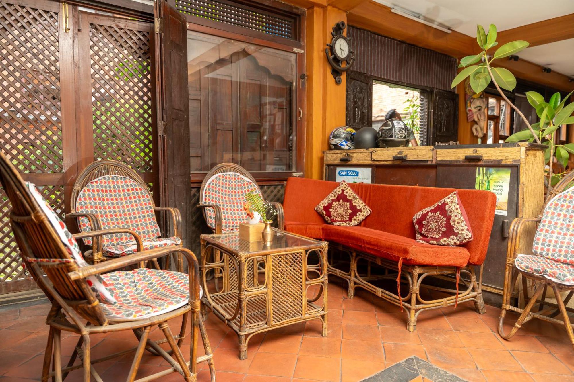 באקטפור Golden Gate Guest House מראה חיצוני תמונה
