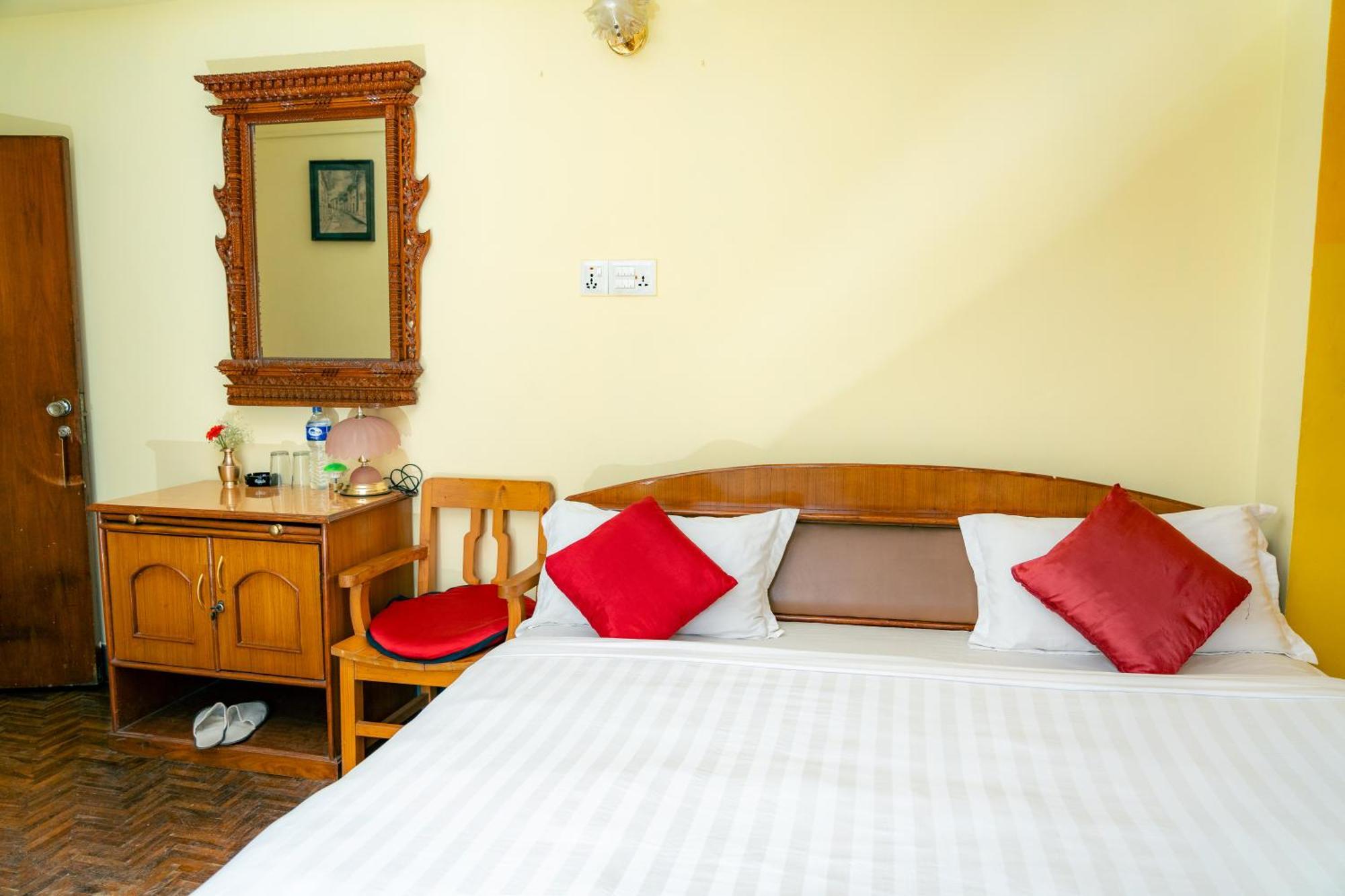 באקטפור Golden Gate Guest House מראה חיצוני תמונה