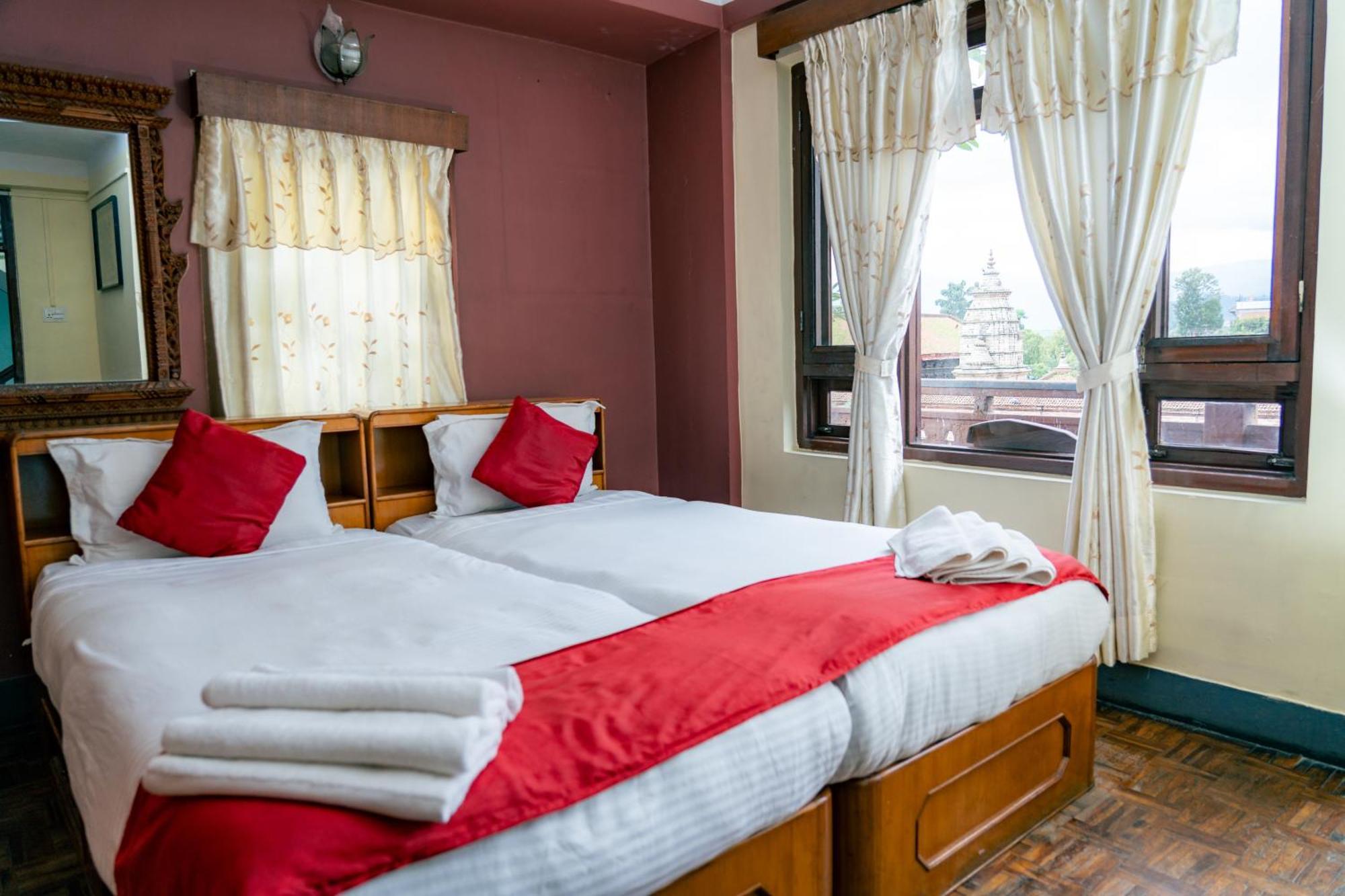 באקטפור Golden Gate Guest House מראה חיצוני תמונה